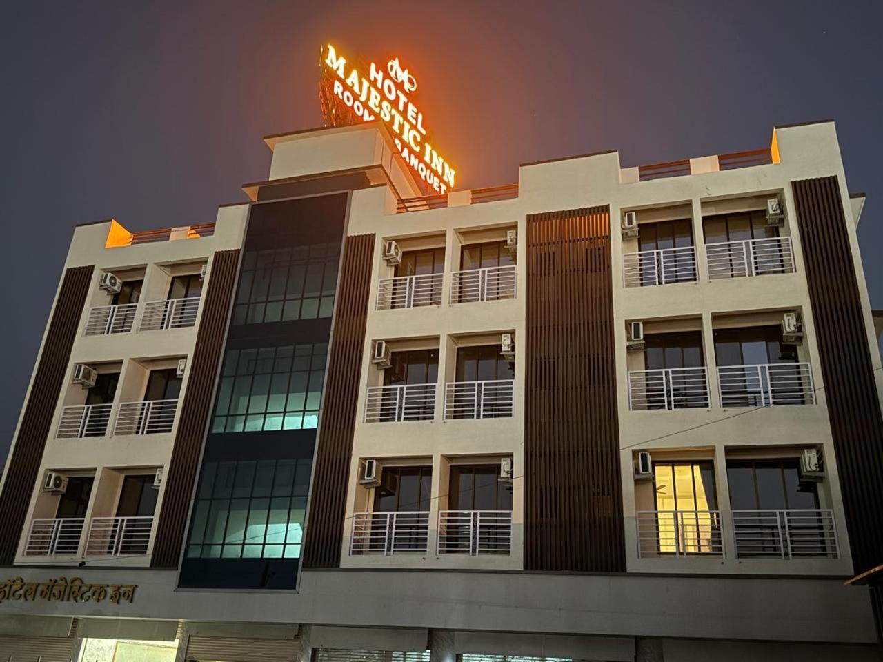 Majestic Inn فاساي المظهر الخارجي الصورة